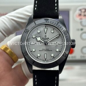 TW Factory Tudor Black Bay 79210CNU 41mm Leather Strap Silver Dial (7) TW Factory Tudor Black Bay 79210CNU 41mm silver dial