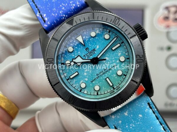 TW Factory Tudor Black Bay M79210CNU-0011 41mm Blue Leather Strap Blue Dial (4) TW Factory Tudor Black Bay M79210CNU-0011 41mm Blue Leather Strap Blue Dial