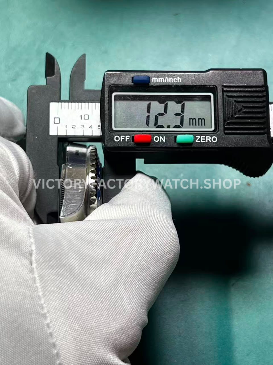 ONE Factory Rolex GMT-Master II 126710 measured thickness 12.3mm