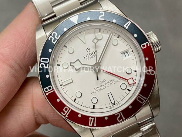 ZF Factory Tudor Black Bay GMT M79830RB-0010 41mm Full Full Aluminum Pepsi Bezel White Dial (3) ZF Factory Tudor Black Bay GMT M79830RB-0010 41mm Full Aluminum Pepsi Bezel White Dial