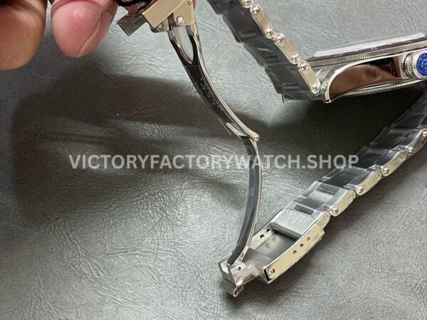 ZF Factory Tudor Black Bay GMT M79830RB-0010 41mm Full Full Aluminum Pepsi Bezel White Dial (5) ZF Factory Tudor Black Bay GMT M79830RB-0010 41mm Full Aluminum Pepsi Bezel White Dial