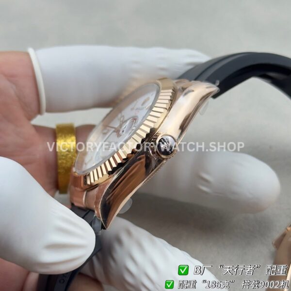 B Factory Rolex Sky-Dweller 336235-0003 42mm Rose Gold Oysterflex White Dial (9) B Factory Rolex Sky-Dweller 336235-0003 42mm Rose Gold Oysterflex White Dial