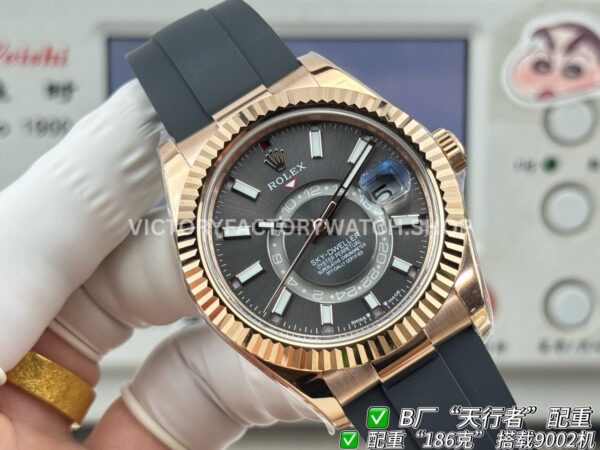 B Factory Rolex Sky-Dweller 336235-0008 42mm Rose Gold Oysterflex Grey Dial (7) B Factory Rolex Sky-Dweller 336235-0008 42mm Rose Gold Oysterflex Grey Dial