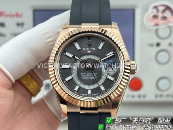 B Factory Rolex Sky-Dweller 336235-0008 42mm Rose Gold Oysterflex Grey Dial (8) B Factory Rolex Sky-Dweller 336235-0008 42mm Rose Gold Oysterflex Grey Dial