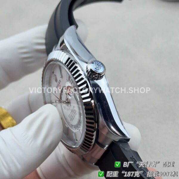 B Factory Rolex Sky-Dweller 336239-0003 42mm White Gold Oysterflex White Dial (2) B Factory Rolex Sky-Dweller 336239-0003 42mm White Gold Oysterflex White Dial