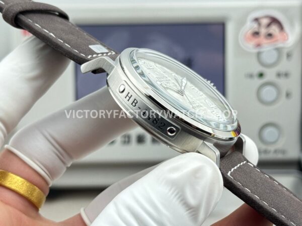 BR Factory Zenith Pilot Type 20 Extra Special 05.2430.67917.C902 45mm Steel Leather Strap Silver Dial
