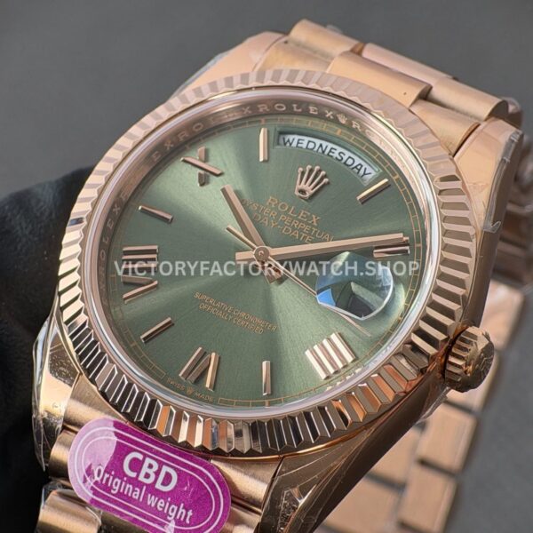 CBD Factory Counterweight Rolex Day-Date 228235-0025 40mm Full Rose Gold Olive Green Roman Dial