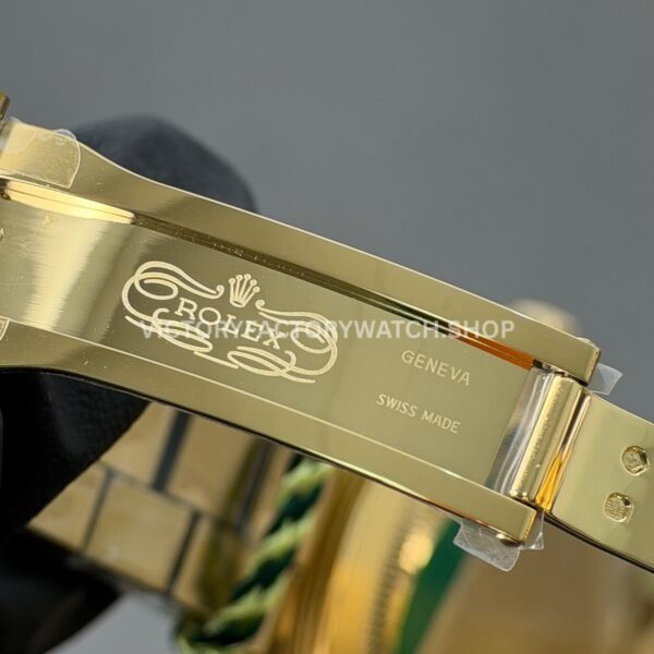 CBD Factory Counterweight Rolex Day-Date 228238-0004 40mm Full Yellow Gold Black Baguette Dial (2) CBD Factory Counterweight Rolex Day-Date 228238-0004 40mm Full Yellow Gold Black Baguette Dial