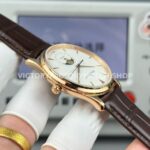GF Factory Jaeger-LeCoultre Master Ultra Thin Moon 1252520 39mm Rose gold Leather Strap Silver Dial (2) GF Factory Jaeger-LeCoultre Master Ultra Thin Moon 1252520 39mm Rose Gold Leather Strap Silver Dial