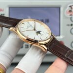 GF Factory Jaeger-LeCoultre Master Ultra Thin Moon 1252520 39mm Rose gold Leather Strap Silver Dial (4) GF Factory Jaeger-LeCoultre Master Ultra Thin Moon 1252520 39mm Rose Gold Leather Strap Silver Dial