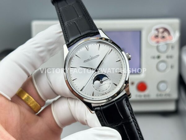 GF Factory Jaeger-LeCoultre Master Ultra Thin Moon Q1258420 39mm Steel Leather Strap Silver Dial (7) GF Factory Jaeger-LeCoultre Master Ultra Thin Moon Q1258420 39mm Steel Leather Strap Silver Dial
