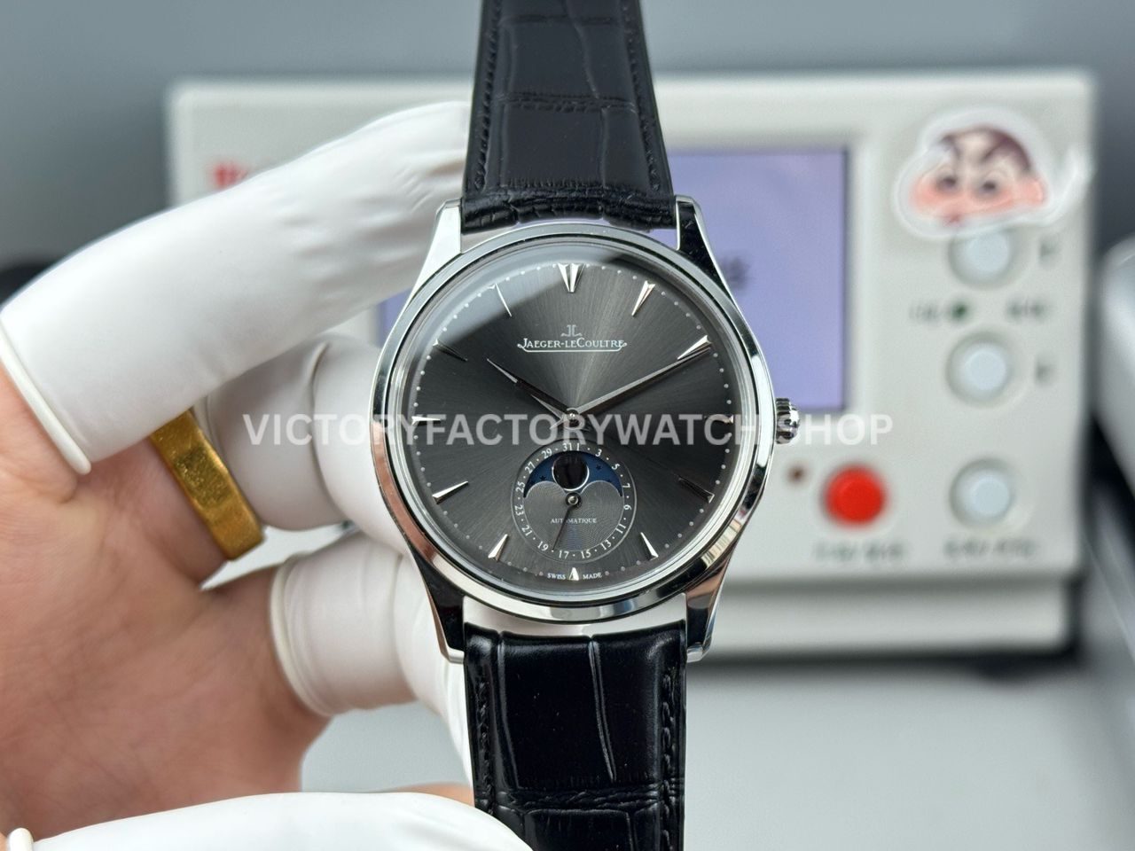 GF Factory Jaeger-LeCoultre Master Ultra Thin Moon Q1363540 39mm White Gold Leather Strap Grey Dial (2)