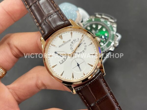 GF Factory Jaeger-LeCoultre Master Ultra Thin Réserve de Marche Q1372520 39mm Rose G (4) GF Factory Jaeger-LeCoultre Master Ultra Thin Réserve de Marche Q1372520 39mm Rose Gold Leather Strap Silver Dial