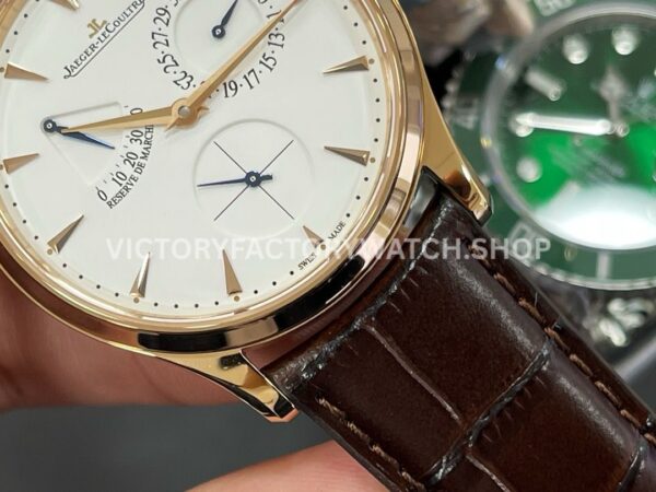 GF Factory Jaeger-LeCoultre Master Ultra Thin Réserve de Marche Q1372520 39mm Rose G (7) GF Factory Jaeger-LeCoultre Master Ultra Thin Réserve de Marche Q1372520 39mm Rose Gold Leather Strap Silver Dial