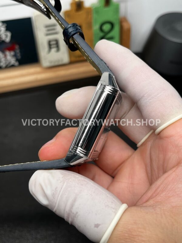 MG Factory Jaeger-LeCoultre Reverso Double-Sided Dual Time Zone Q3988481 29mm Steel Leather Strap Blue Dial (2) MG Factory Jaeger-LeCoultre Reverso Double-Sided Dual Time Zone Q3988481 29mm Steel Leather Strap Blue Dial