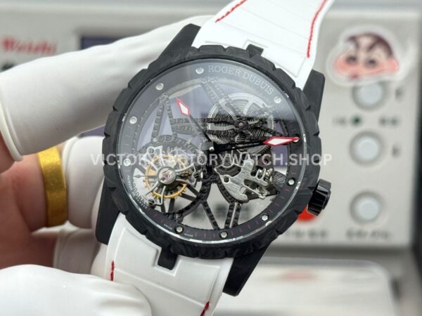NEW Factory Roger Dubuis Excalibur DBEX0577 42mm Carbon Fiber Rubber Strap Skeletonized Dial