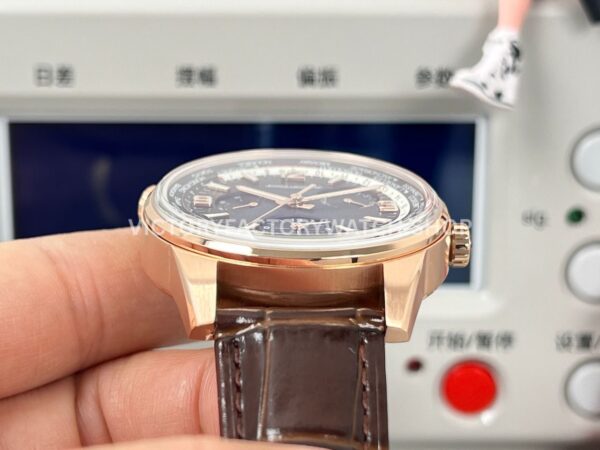 TW Factory Jaeger-LeCoultre Polaris Geographic Wt 42mm Rose Gold Blue Dial