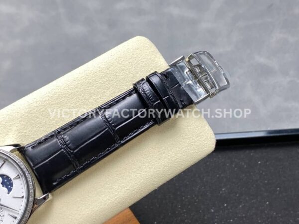 V9 Factory Jaeger-LeCoultre Master Ultra Thin Perpetual 1303501 White Gold Diamond Bezel Silver D (3) V9 Factory Jaeger-LeCoultre Master Ultra Thin Perpetual 1303501 39mm White Gold Diamond Bezel Silver Dial