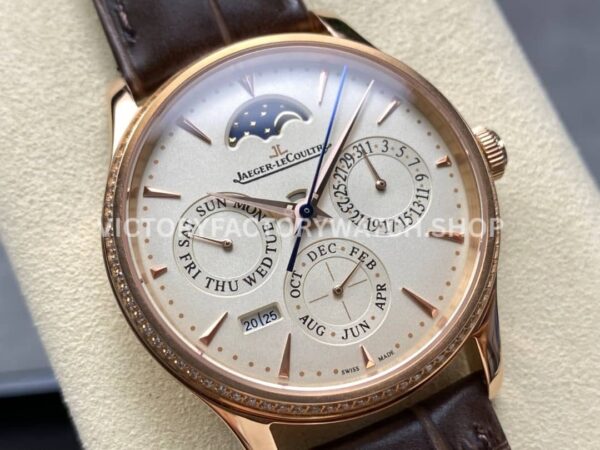 V9 Factory Jaeger-LeCoultre Master Ultra Thin Perpetual Q1302501 Rose Gold Diamond Bezel White Dia (4) V9 Factory Jaeger-LeCoultre Master Ultra Thin Perpetual Q1302501 39mm Rose Gold Diamond Bezel White Dial