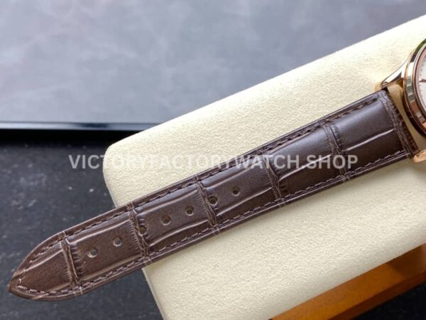 V9 Factory Jaeger-LeCoultre Master Ultra Thin Perpetual Q1302520 39mm Rose Gold Leather Strap (3) V9 Factory Jaeger-LeCoultre Master Ultra Thin Perpetual Q1302520 39mm Rose Gold Leather Strap White Dial