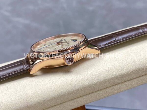 V9 Factory Jaeger-LeCoultre Master Ultra Thin Perpetual Q1302520 39mm Rose Gold Leather Strap (7) V9 Factory Jaeger-LeCoultre Master Ultra Thin Perpetual Q1302520 39mm Rose Gold Leather Strap White Dial