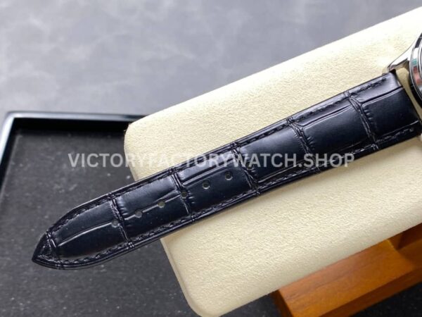 V9 Factory Jaeger-LeCoultre Master Ultra Thin Perpetual Q1308470 39mm Steel Leather Strap Black D (3) V9 Factory Jaeger-LeCoultre Master Ultra Thin Perpetual Q1308470 39mm Steel Leather Strap Black Dial