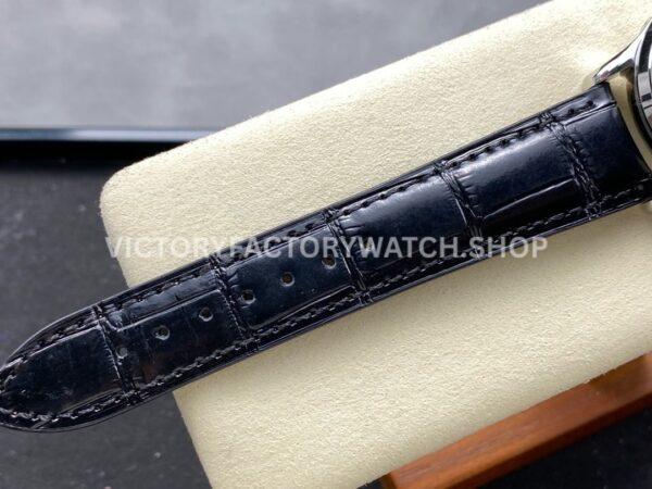 VR Factory Jaeger-LeCoultre Master Ultra Thin Perpetual Q114842J 39mm Steel Leather Strap Silver (5) VR Factory Jaeger-LeCoultre Master Ultra Thin Perpetual Q114842J 39mm Steel Leather Strap Silver Dial