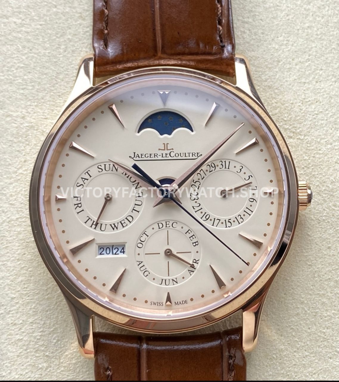 VR Factory Jaeger-LeCoultre Master Ultra Thin Perpetual Q1302520 39mm Rose Gold Leather Strap White Dial (3)