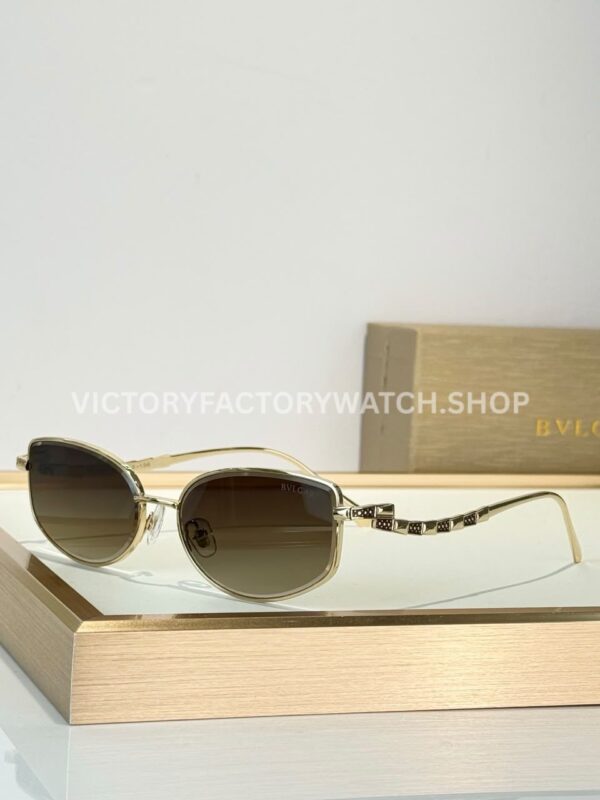 Bottega Veneta 5G587 Square Sunglasses Light Gold Frame & Brown Gradient Lenses (10) Bottega Veneta 5G587 Square Sunglasses | Light Gold Frame & Brown Gradient Lenses