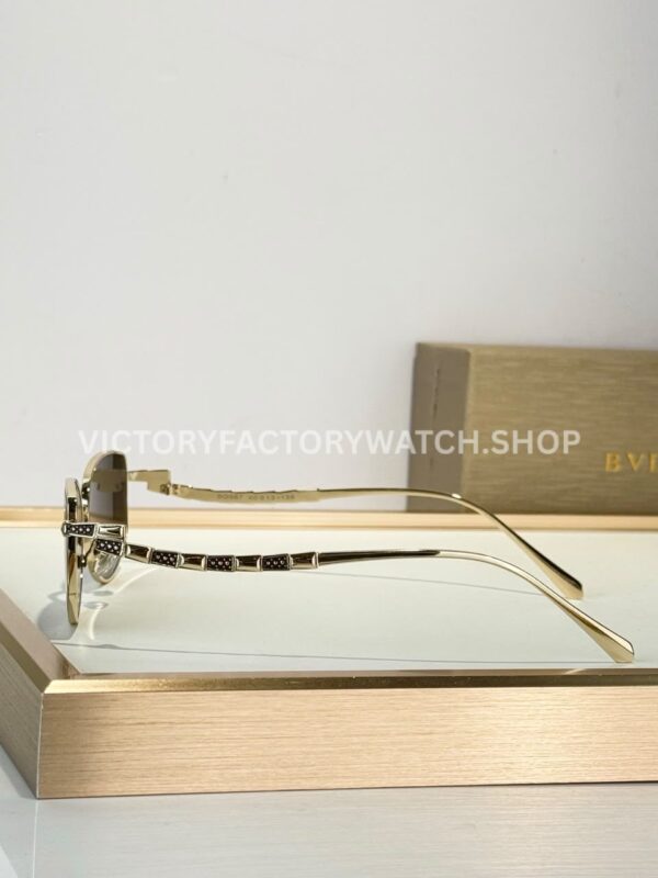 Bottega Veneta 5G587 Square Sunglasses Light Gold Frame & Brown Gradient Lenses (3) Bottega Veneta 5G587 Square Sunglasses | Light Gold Frame & Brown Gradient Lenses