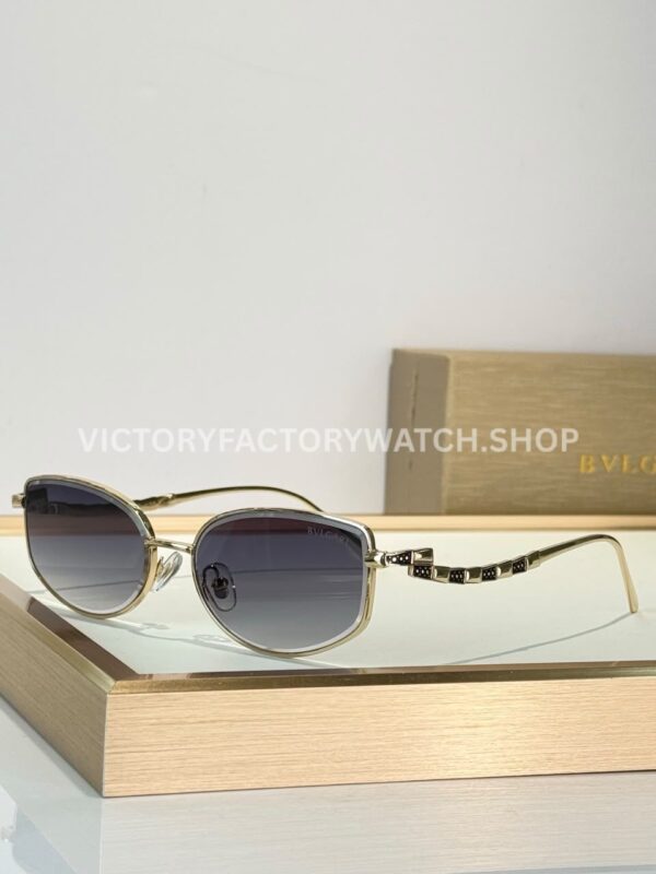 Bottega Veneta 5G587 Square Sunglasses Light Gold Frame & Grey-Purple Gradient Lenses (2) Bottega Veneta 5G587 Square Sunglasses | Light Gold Frame & Grey-Purple Gradient Lenses