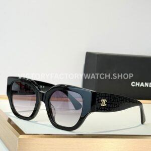 Chanel 5571 Cat-Eye Sunglasses Black Frame & Grey-Purple Gradient Lenses (1) Chanel 5571 Cat-Eye Sunglasses | Black Frame & Grey-Purple Gradient Lenses